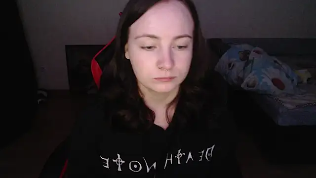 Laralianna online show from December 14, 2025, 3:50 pm