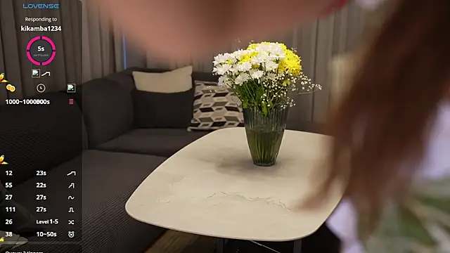 Vassiilisa online show from September 25, 2025, 3:16 pm