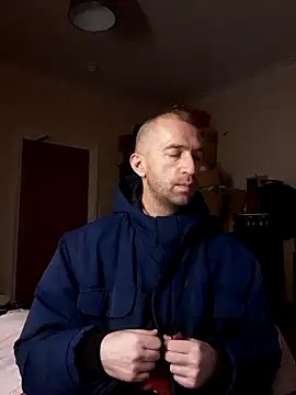 Snapshot of theSmallest-dick chatting on January 2, 2025, 7:18 pm theSmallest-dick online show from January 2, 2025, 7:18 pm