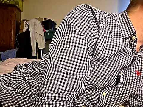 theSmallest-dick online show from October 11, 2025, 8:13 am