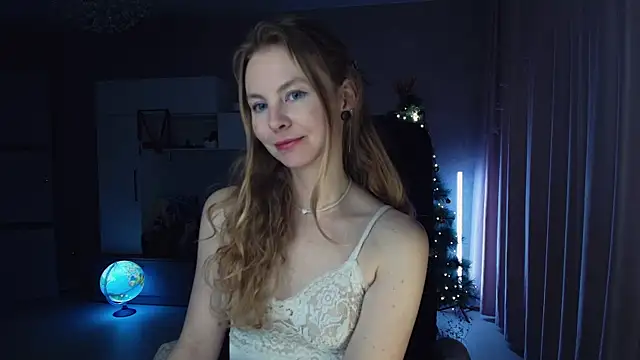 Cuddle Cat online show from December 21, 2025, 1:40 pm