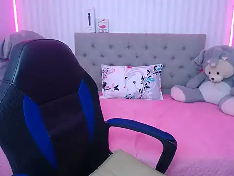 Snapshot of cum_bigass chatting on January 14, 2025, 6:28 pm cum bigass online show from January 14, 2025, 6:28 pm