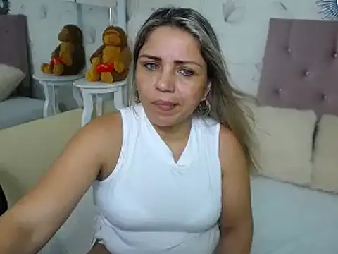 Snapshot of cum_bigass chatting on January 25, 2025, 6:35 pm cum bigass online show from January 25, 2025, 6:35 pm