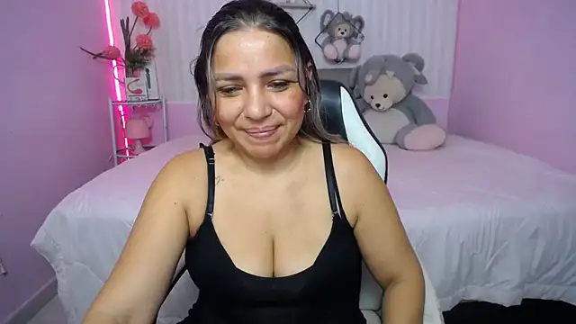 cum bigass online show from March 22, 2026, 12:19 pm