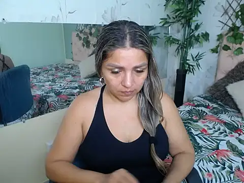 cum bigass online show from May 9, 2026, 12:21 pm