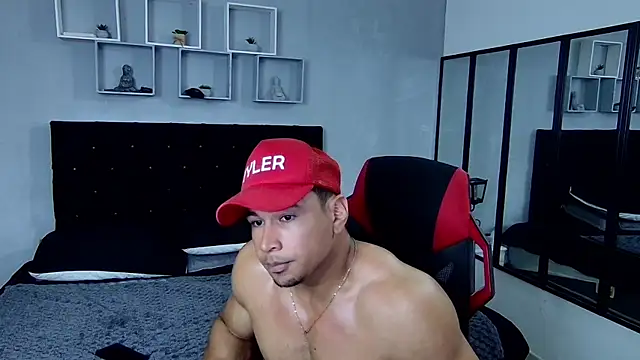 Snapshot of tyler_hank01 chatting on February 23, 2025, 3:08 pm tyler hank01 online show from February 23, 2025, 3:08 pm