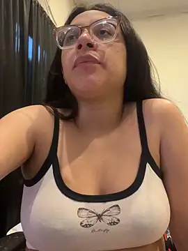 Ninnfa online show from October 30, 2025, 9:37 pm