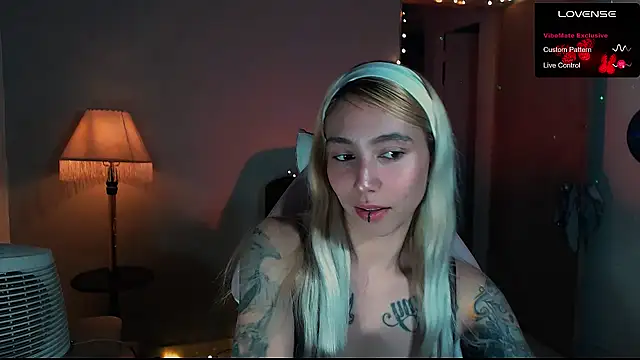 Saucy Jenn online show from January 25, 2025, 2:58 am