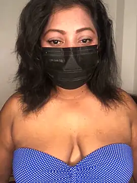 Snapshot of _Cute_ariana_ chatting on November 7, 2025, 6:08 pm Cute ariana online show from November 7, 2025, 6:08 pm