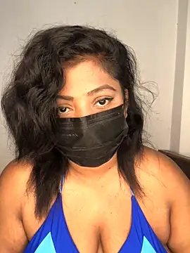  Cute ariana  online show from November 26, 2025, 7:53 am