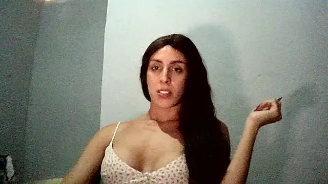 AlexiaDuucan online show from January 24, 2025, 4:49 pm