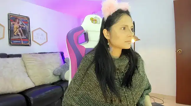 Kyomi chang online show from January 15, 2025, 2:35 pm