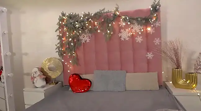 Edenne online show from December 20, 2024, 1:11 pm