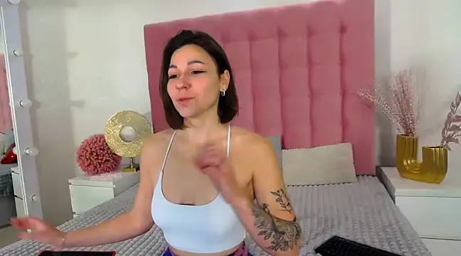 Edenne online show from January 3, 2025, 1:14 pm