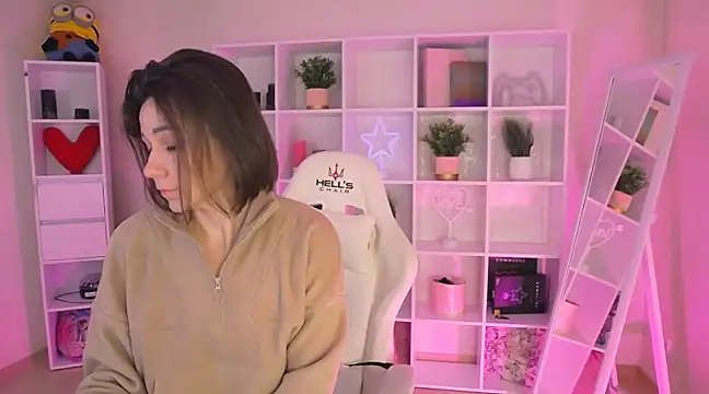 Edenne online show from January 4, 2025, 8:49 am