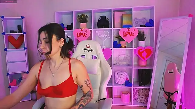 Edenne online show from February 15, 2025, 4:58 am