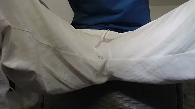 Snapshot of herver67 chatting on September 21, 2025, 3:35 pm herver67 online show from September 21, 2025, 3:35 pm