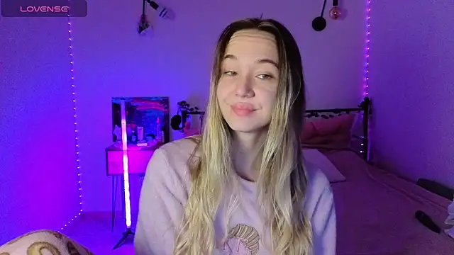 Snapshot of SexyCocobutt chatting on October 24, 2025, 7:38 am SexyCocobutt online show from October 24, 2025, 7:38 am