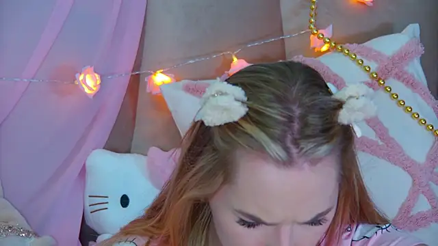 Snapshot of GentleRossi chatting on January 14, 2025, 10:02 pm GentleRossi online show from January 14, 2025, 10:02 pm