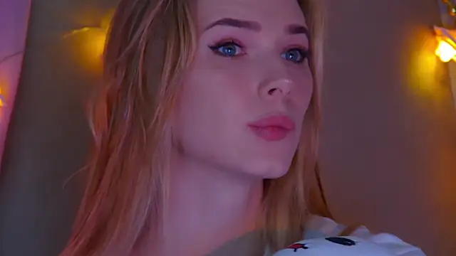 Snapshot of GentleRossi chatting on January 31, 2025, 7:08 pm GentleRossi online show from January 31, 2025, 7:08 pm