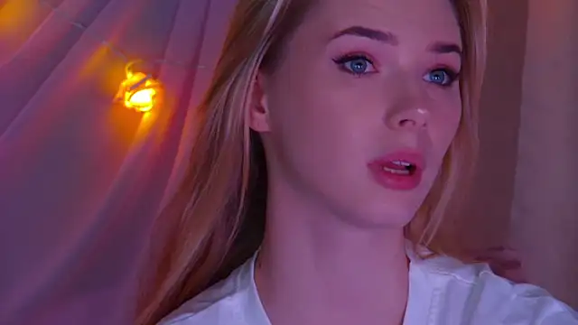 Snapshot of GentleRossi chatting on January 31, 2025, 10:10 pm GentleRossi online show from January 31, 2025, 10:10 pm