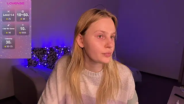 Snapshot of Chanel_Gill chatting on January 7, 2025, 5:31 pm Chanel Gill online show from January 7, 2025, 5:31 pm