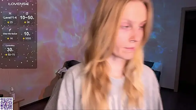 Snapshot of Chanel_Gill chatting on September 18, 2025, 6:54 pm Chanel Gill online show from September 18, 2025, 6:54 pm