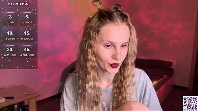 Snapshot of Chanel_Gill chatting on September 28, 2025, 6:24 pm Chanel Gill online show from September 28, 2025, 6:24 pm