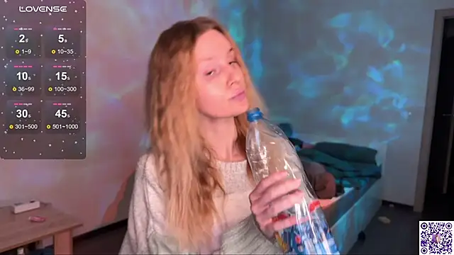 Snapshot of Chanel_Gill chatting on October 3, 2025, 8:39 pm Chanel Gill online show from October 3, 2025, 8:39 pm