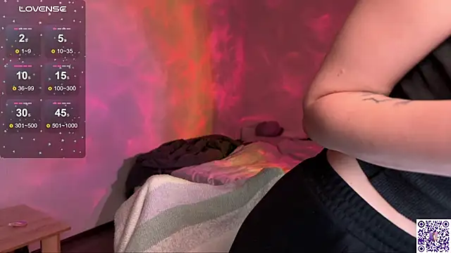 Snapshot of Chanel_Gill chatting on October 4, 2025, 7:23 pm Chanel Gill online show from October 4, 2025, 7:23 pm