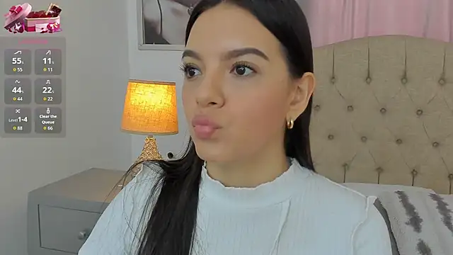 Snapshot of Beautyari_ chatting on September 27, 2025, 12:32 pm Beautyari  online show from September 27, 2025, 12:32 pm