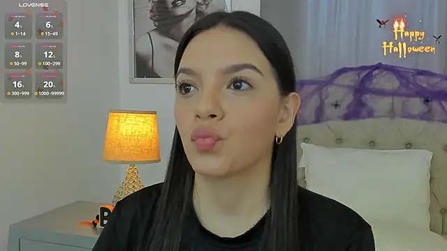 Snapshot of Beautyari_ chatting on October 14, 2025, 12:28 pm Beautyari  online show from October 14, 2025, 12:28 pm