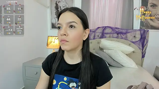 Snapshot of Beautyari_ chatting on October 22, 2025, 12:27 pm Beautyari  online show from October 22, 2025, 12:27 pm