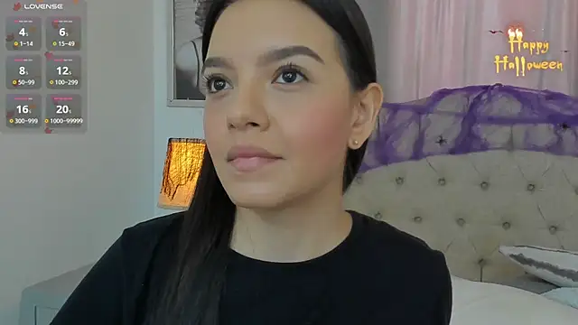 Snapshot of Beautyari_ chatting on October 28, 2025, 12:30 pm Beautyari  online show from October 28, 2025, 12:30 pm