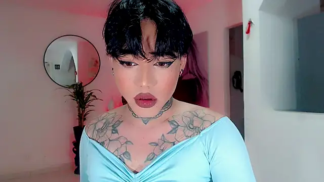 Snapshot of little_star_porn chatting on September 20, 2025, 12:33 am little star porn online show from September 20, 2025, 12:33 am