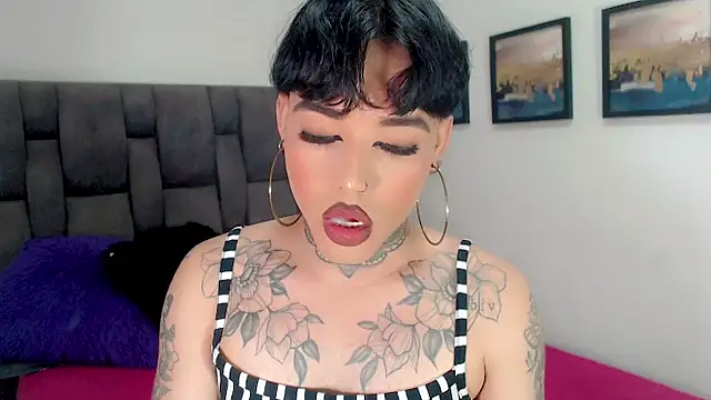 little star porn online show from June 13, 2026, 11:13 pm