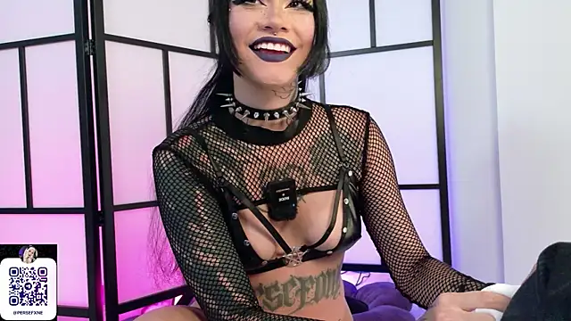 damnliciousss online show from May 16, 2026, 11:36 pm