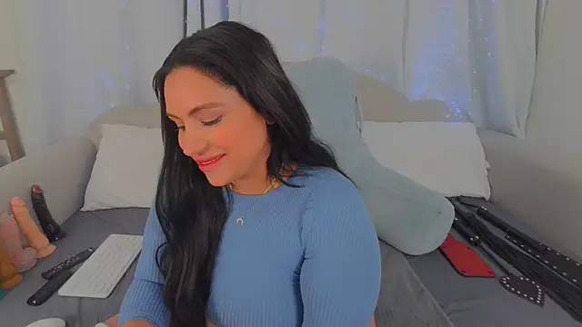 MeghanXO online show from January 18, 2026, 1:42 am