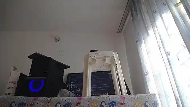 eolicasex online show from October 7, 2025, 8:50 pm