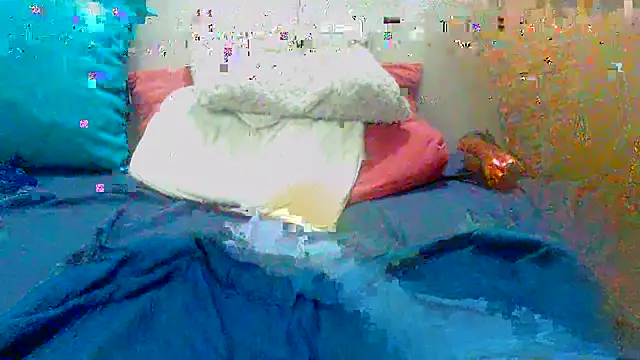 Queenofthenightx online show from December 14, 2024, 4:42 pm