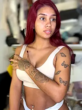 stormyy  online show from September 18, 2025, 10:34 pm