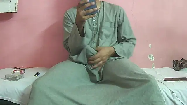 foxsanSs online show from September 14, 2025, 11:48 pm