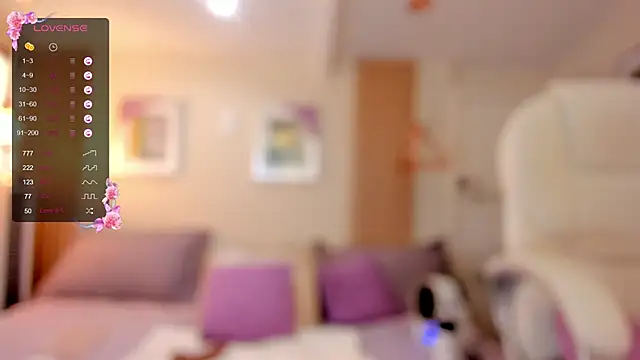 Snapshot of catalinasaiz chatting on December 16, 2024, 4:49 pm catalinasaiz online show from December 16, 2024, 4:49 pm