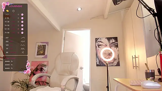 Snapshot of catalinasaiz chatting on January 25, 2025, 2:14 pm catalinasaiz online show from January 25, 2025, 2:14 pm