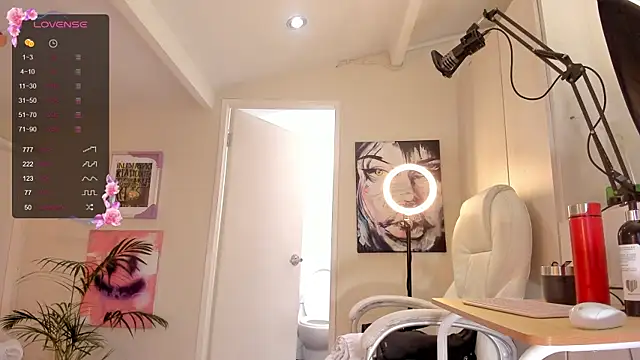 Snapshot of catalinasaiz chatting on February 4, 2025, 2:43 pm catalinasaiz online show from February 4, 2025, 2:43 pm