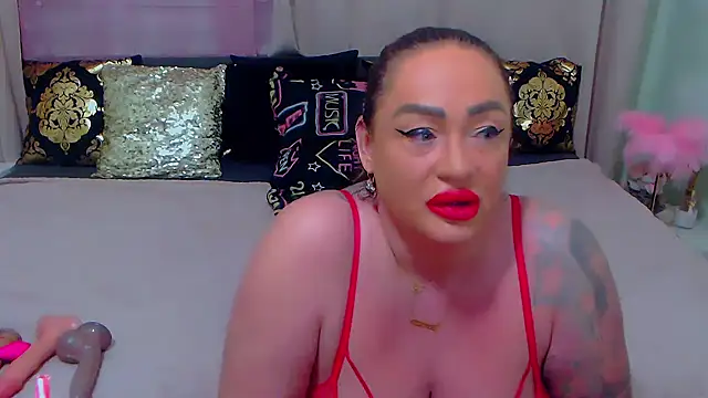 BustyVicky online show from December 6, 2024, 10:19 pm
