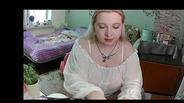 Snapshot of caramel_maria chatting on October 26, 2025, 6:52 am caramel maria online show from October 26, 2025, 6:52 am