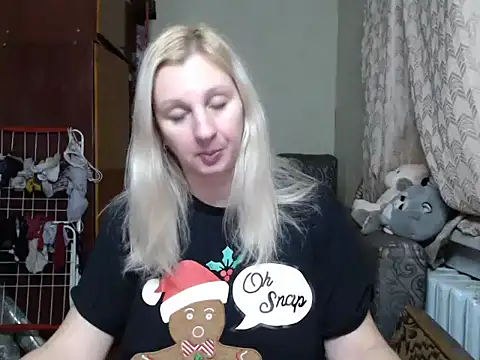 BustyBlond online show from December 24, 2024, 4:19 pm