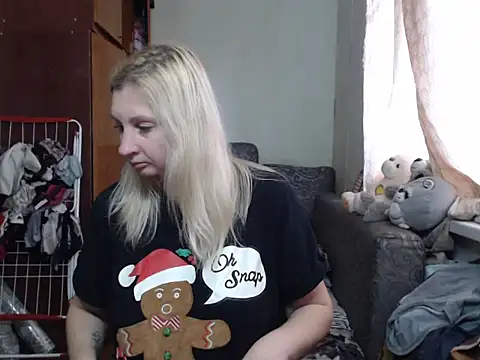 BustyBlond online show from January 2, 2025, 1:08 pm