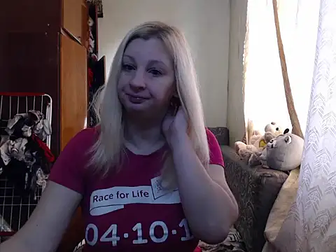 BustyBlond online show from January 5, 2025, 6:46 am